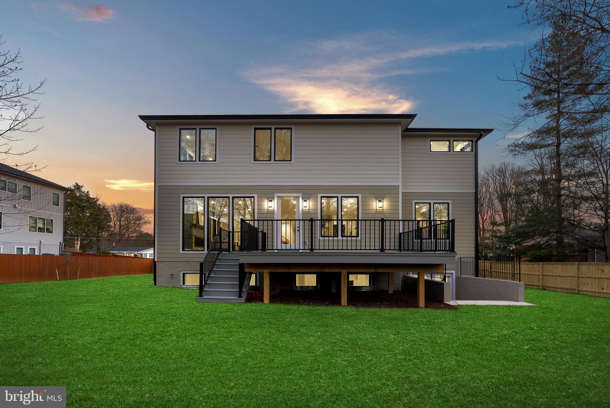 VIENNA WOODS - Residential