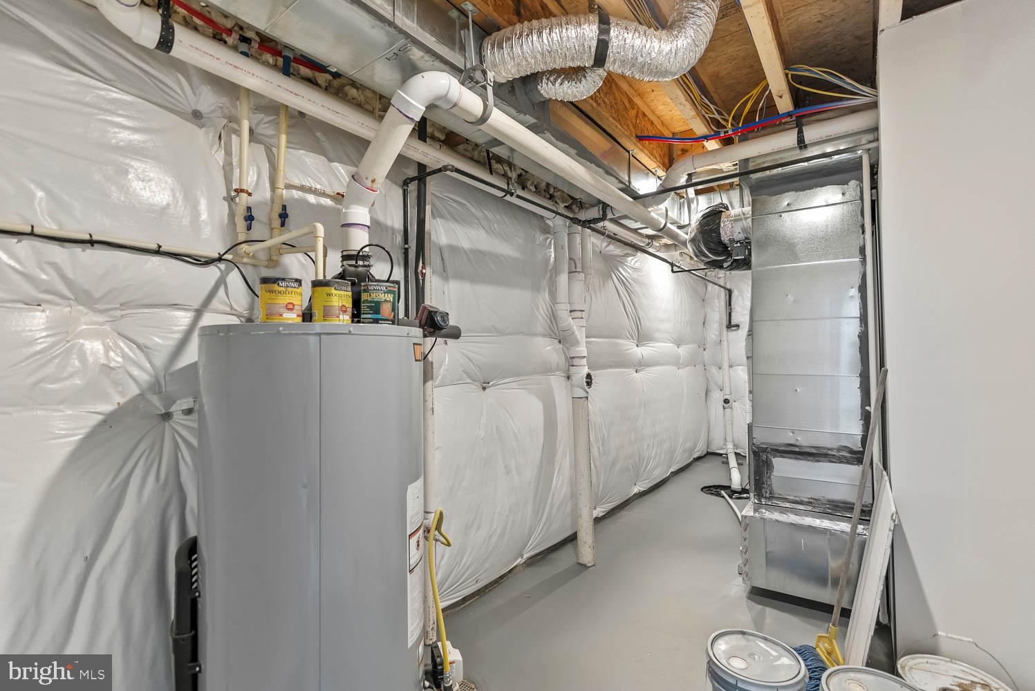 VIENNA WOODS - Residential