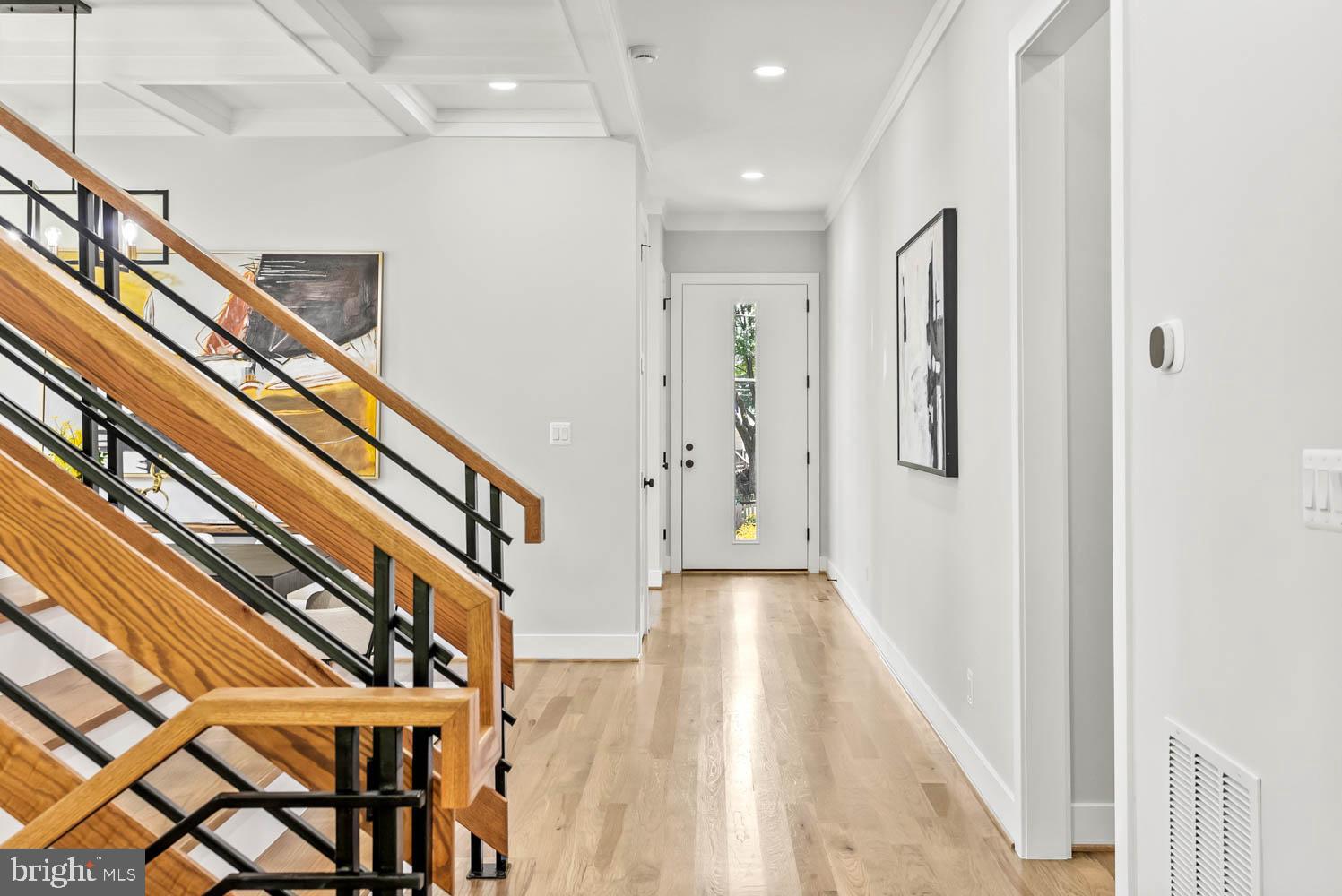 VIENNA WOODS - Residential