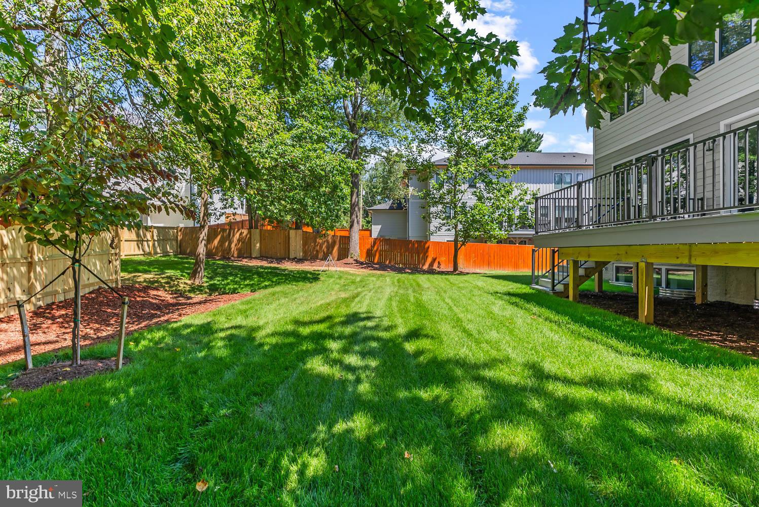 VIENNA WOODS - Residential