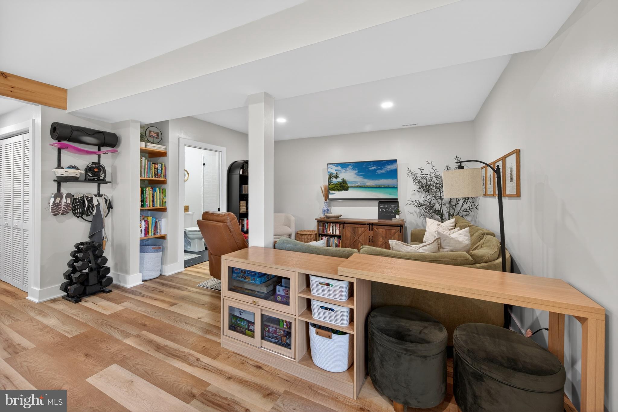 POINT O'WOODS - Residential