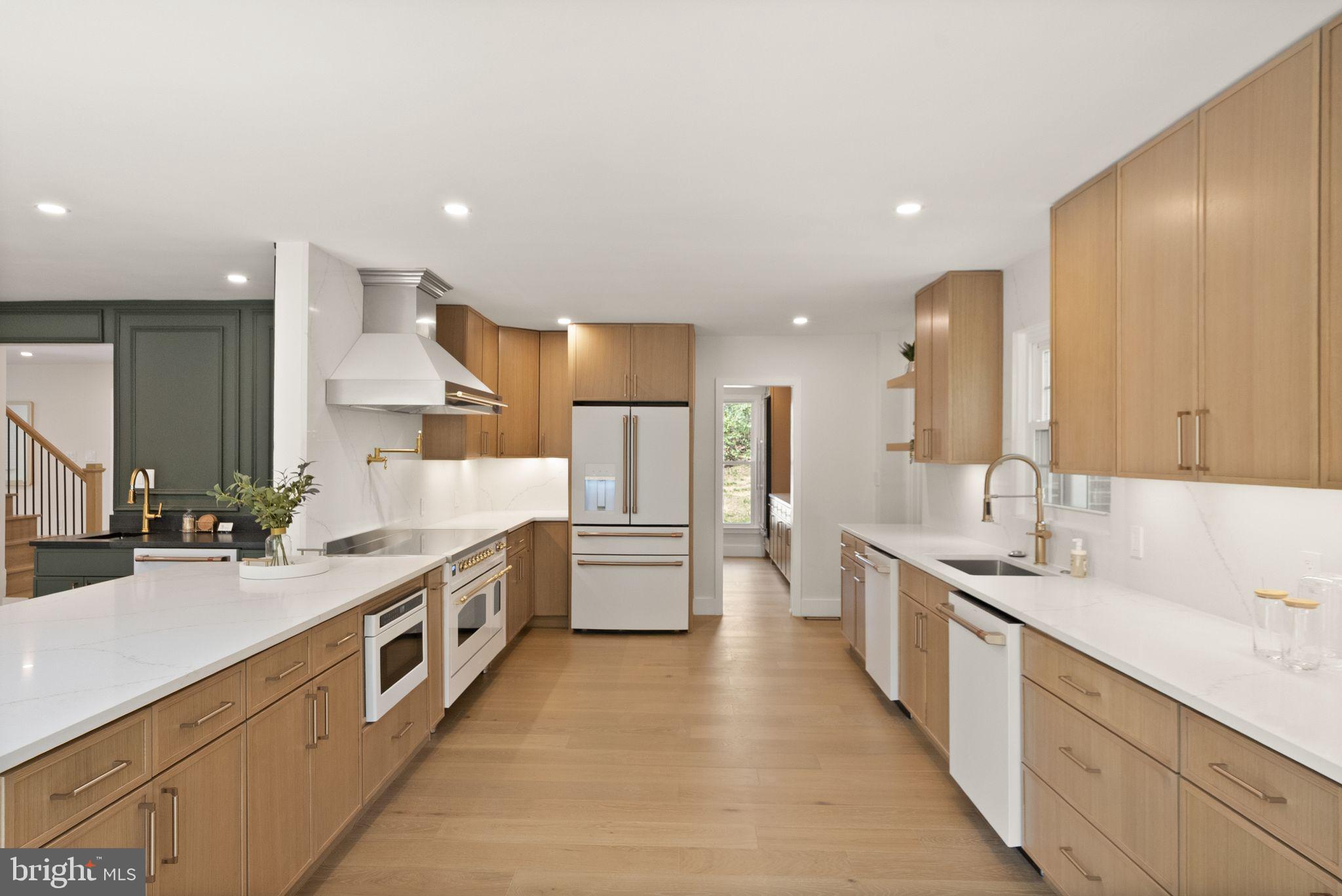 RUNNING BROOK ESTATES - Residential