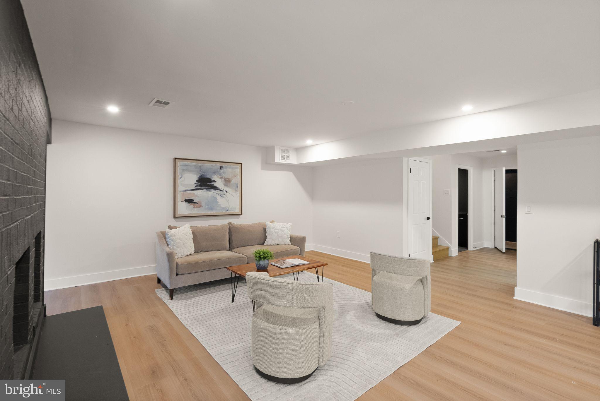 RUNNING BROOK ESTATES - Residential