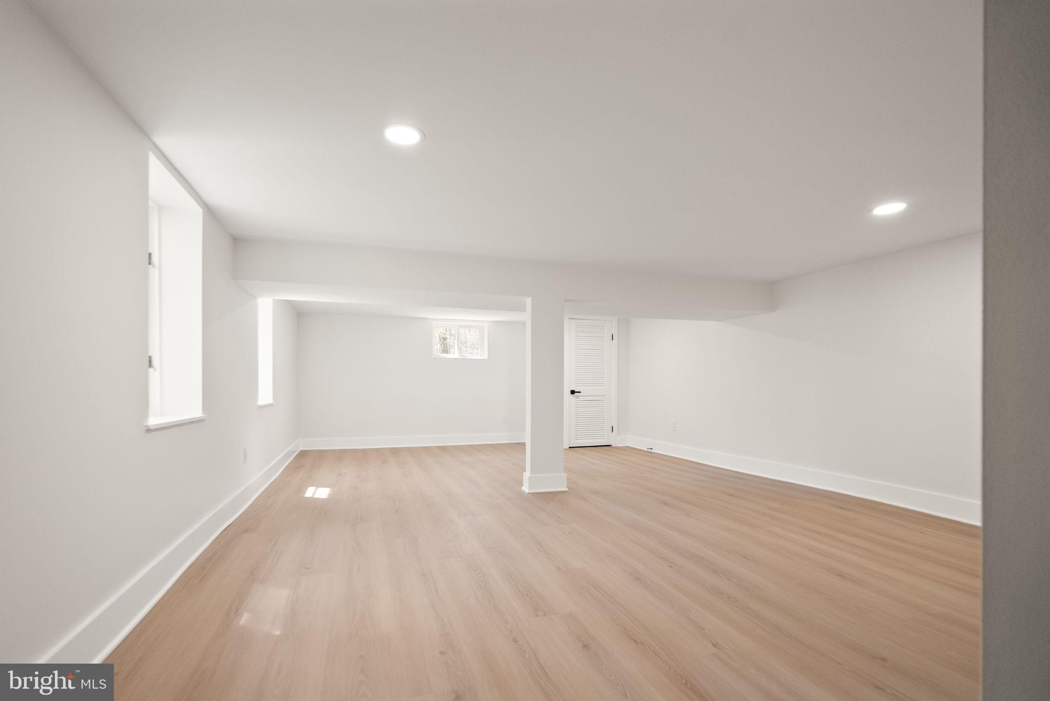 RUNNING BROOK ESTATES - Residential