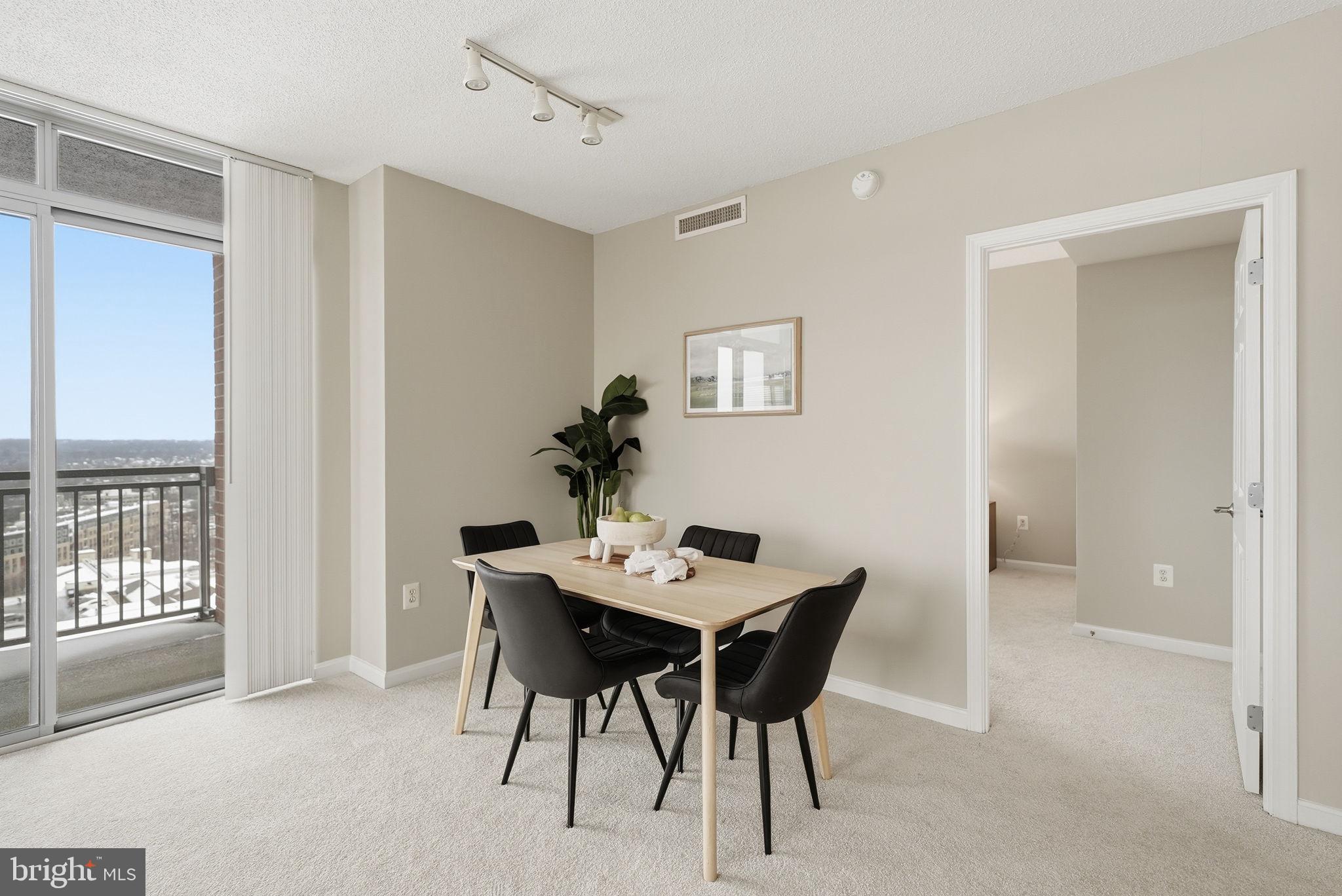 GALLERY AT WHITE FLINT - Residential