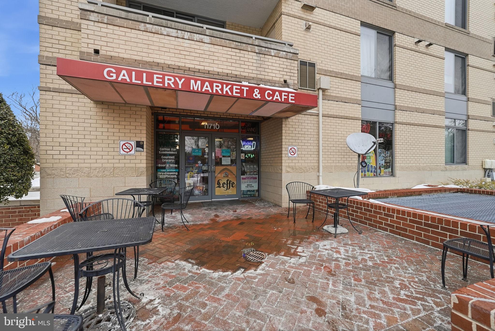 GALLERY AT WHITE FLINT - Residential