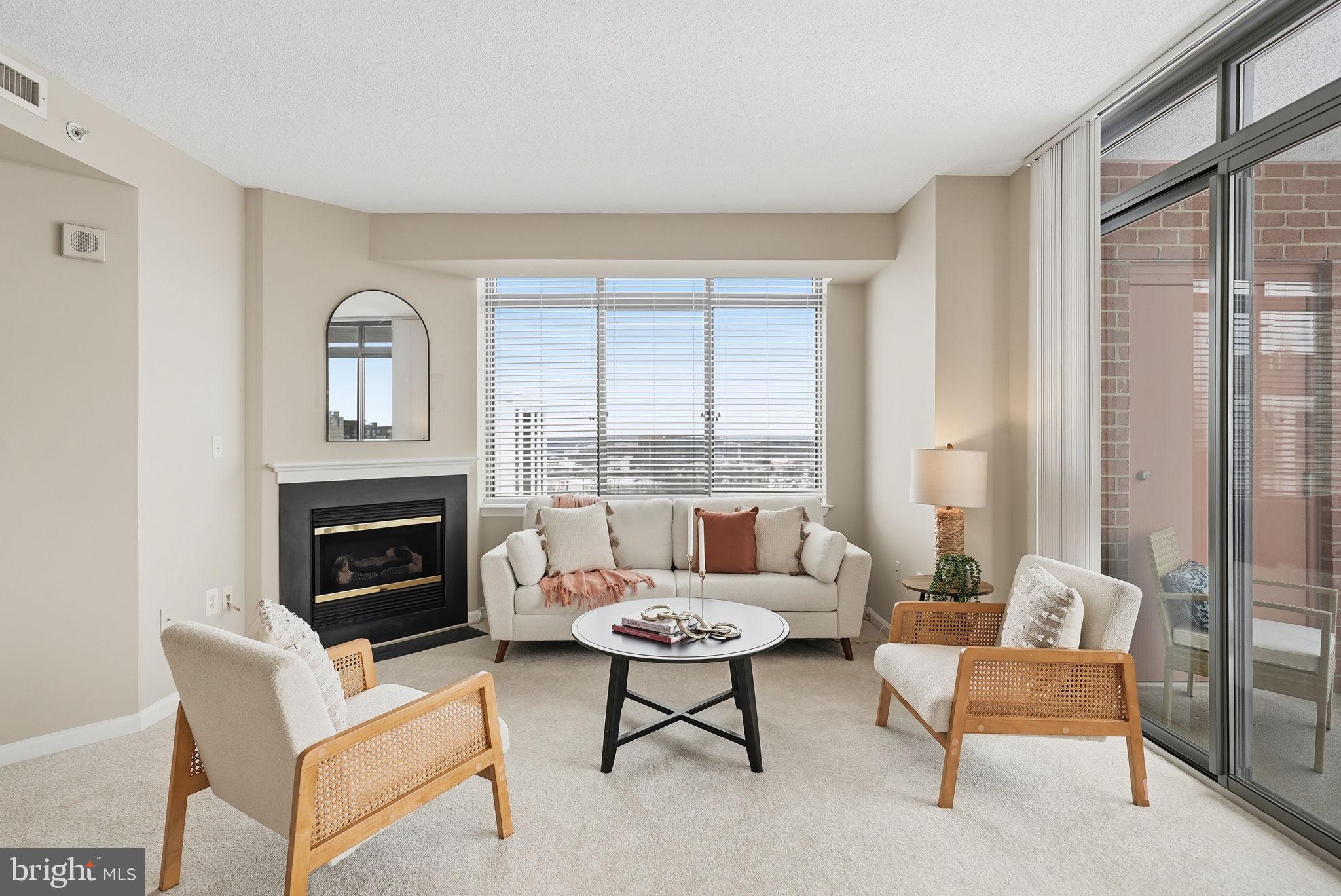 GALLERY AT WHITE FLINT - Residential