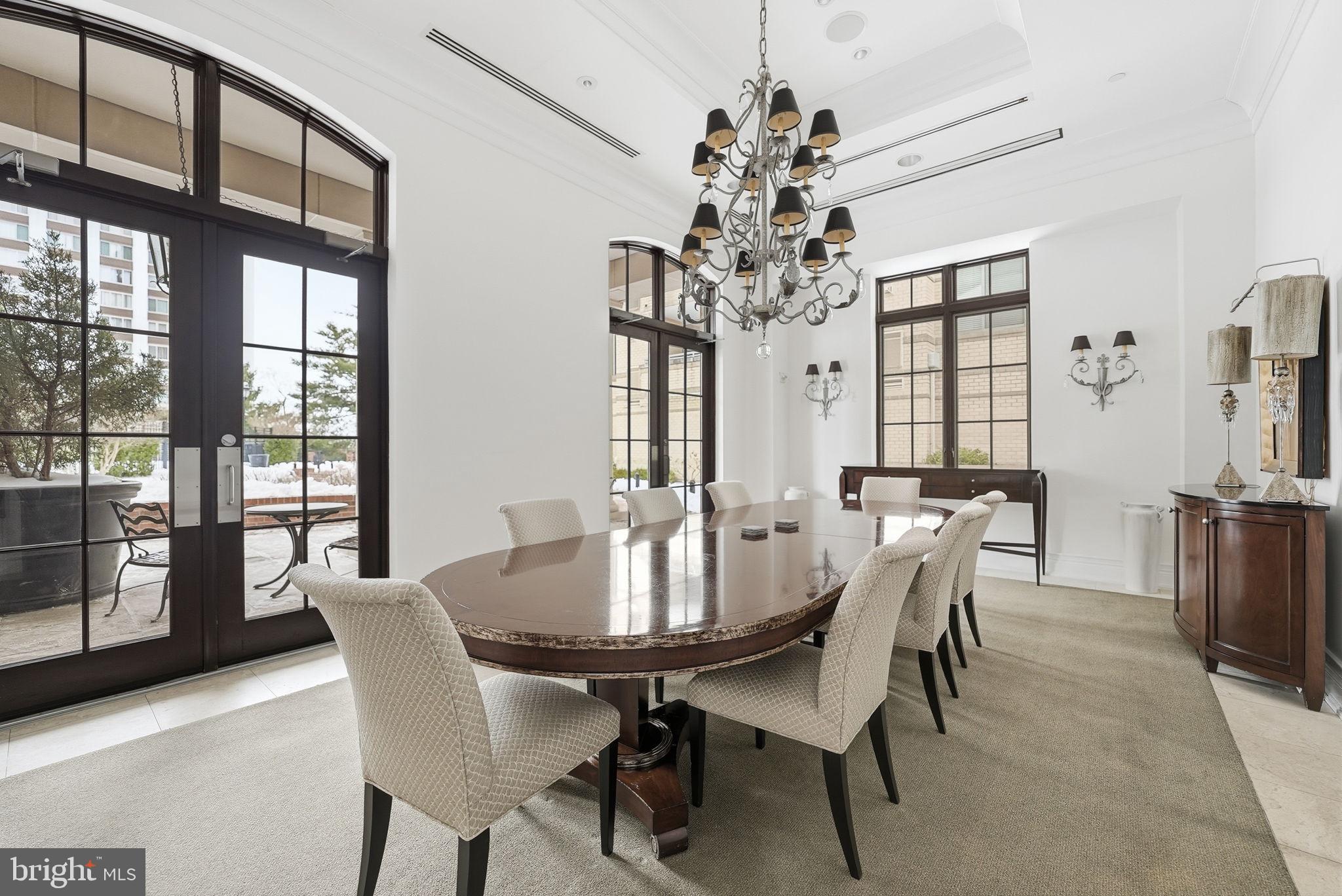 GALLERY AT WHITE FLINT - Residential