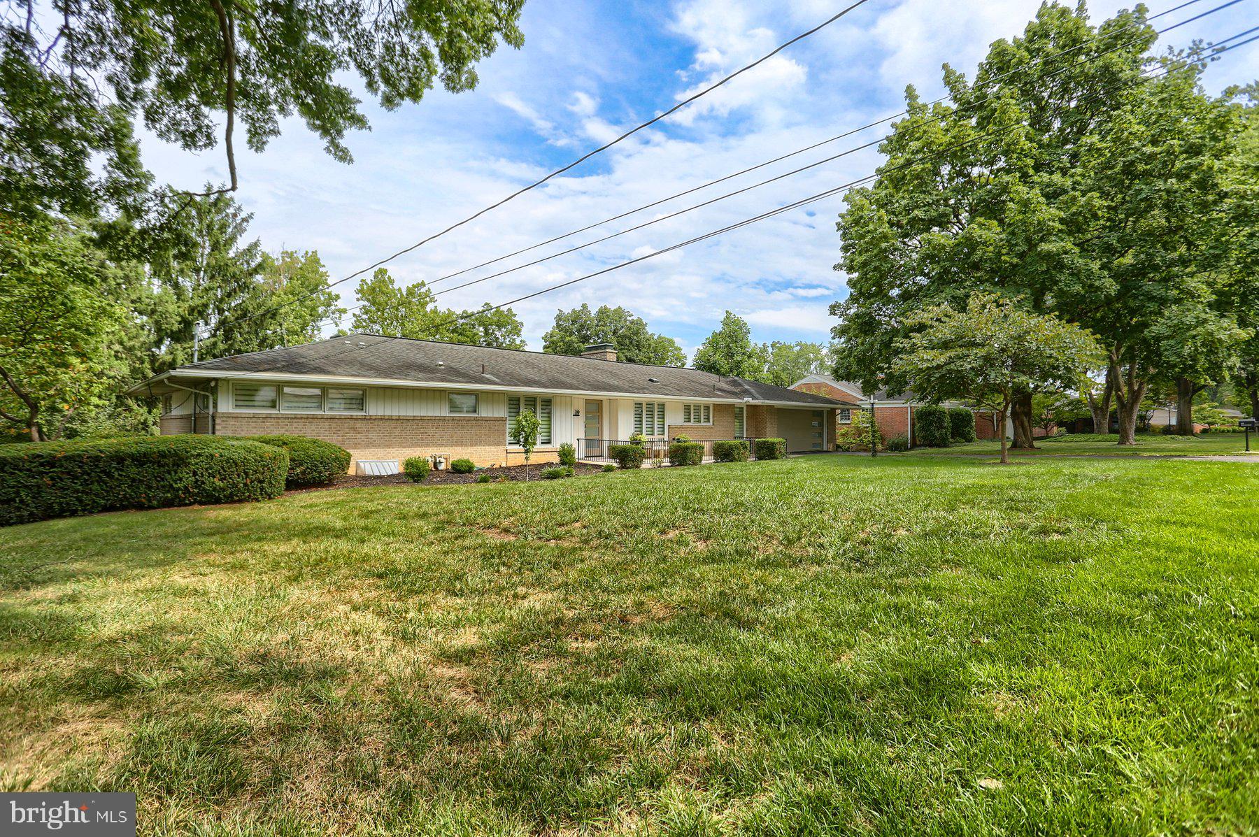 19 EASTGATE DRIVE