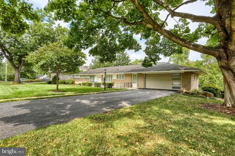 Photo of 19 Eastgate Drive, CAMP HILL, PA 17011 (MLS # PACB2057742)
