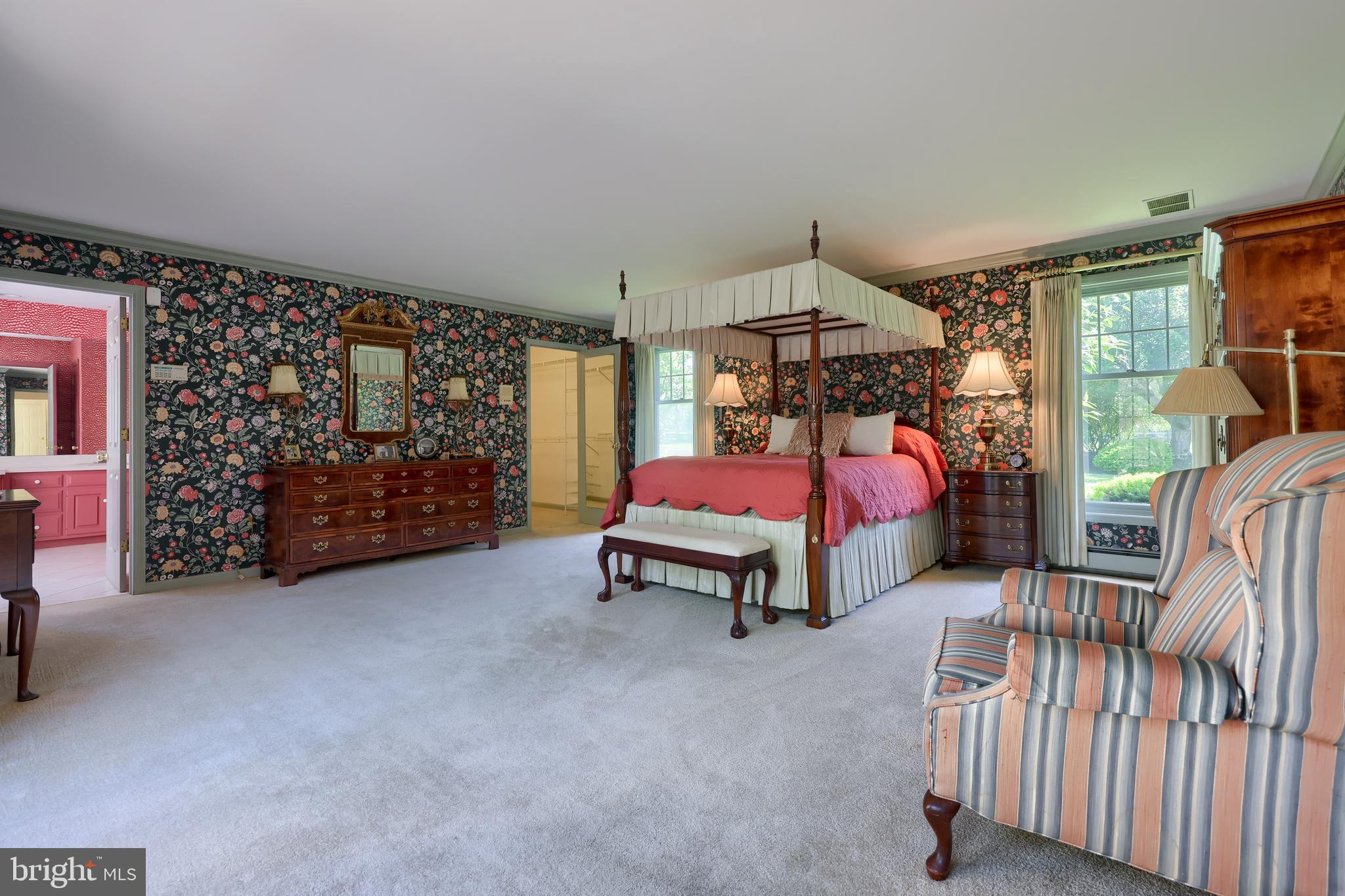 STONEHENGE - Residential