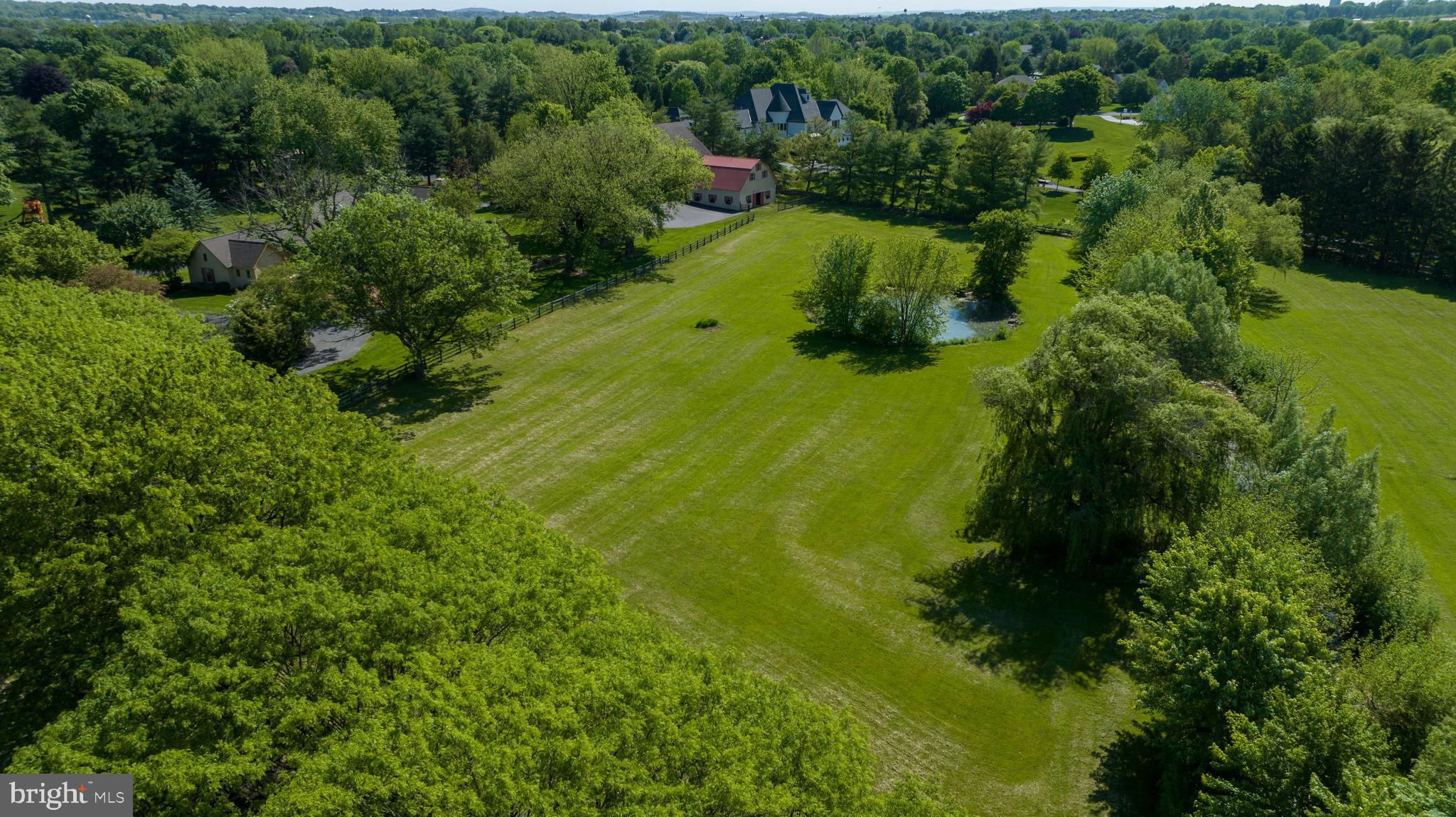 STONEHENGE - Residential
