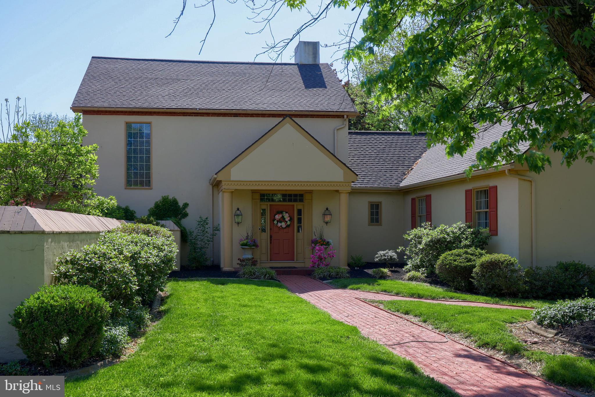 STONEHENGE - Residential