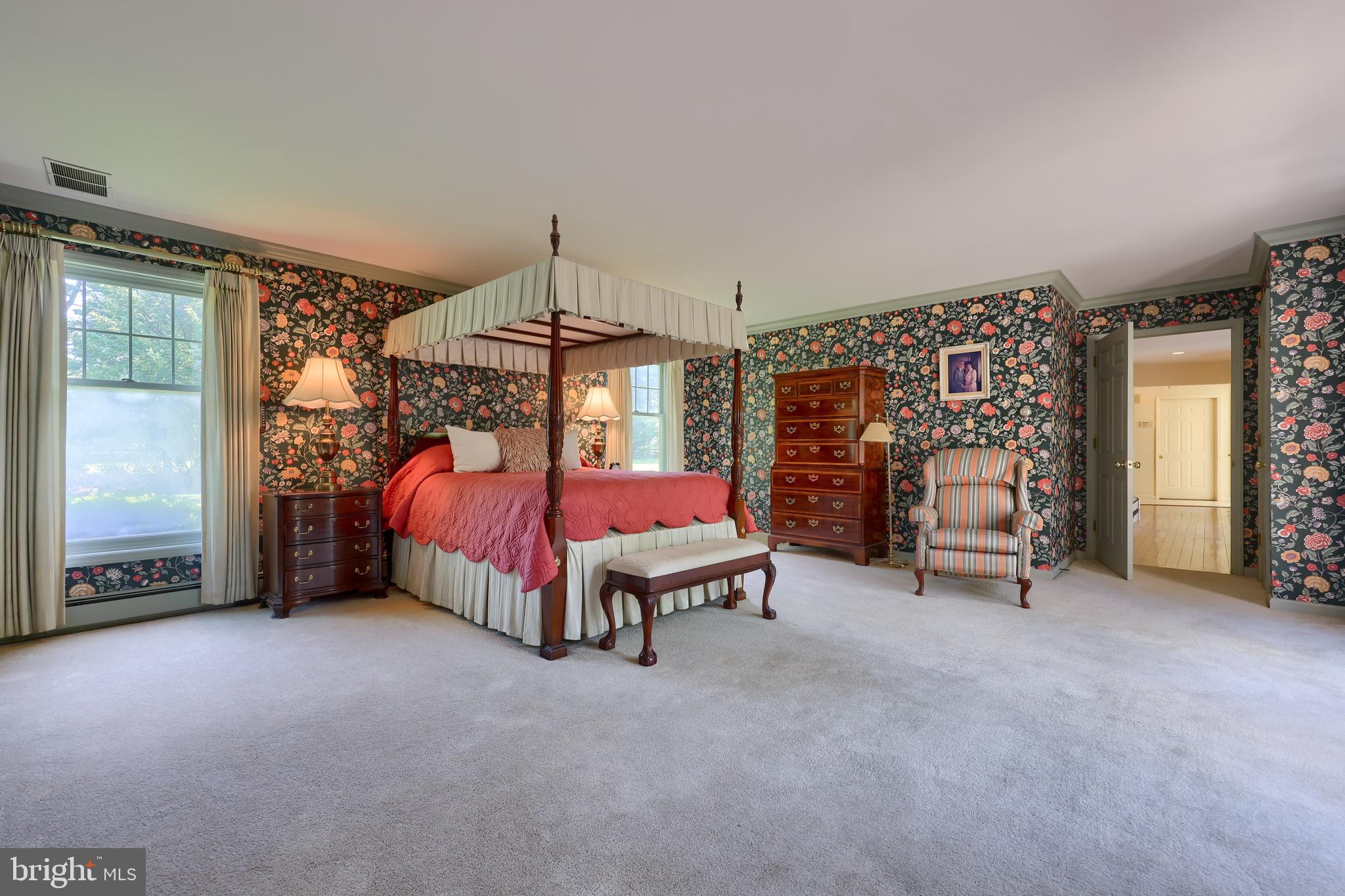 STONEHENGE - Residential