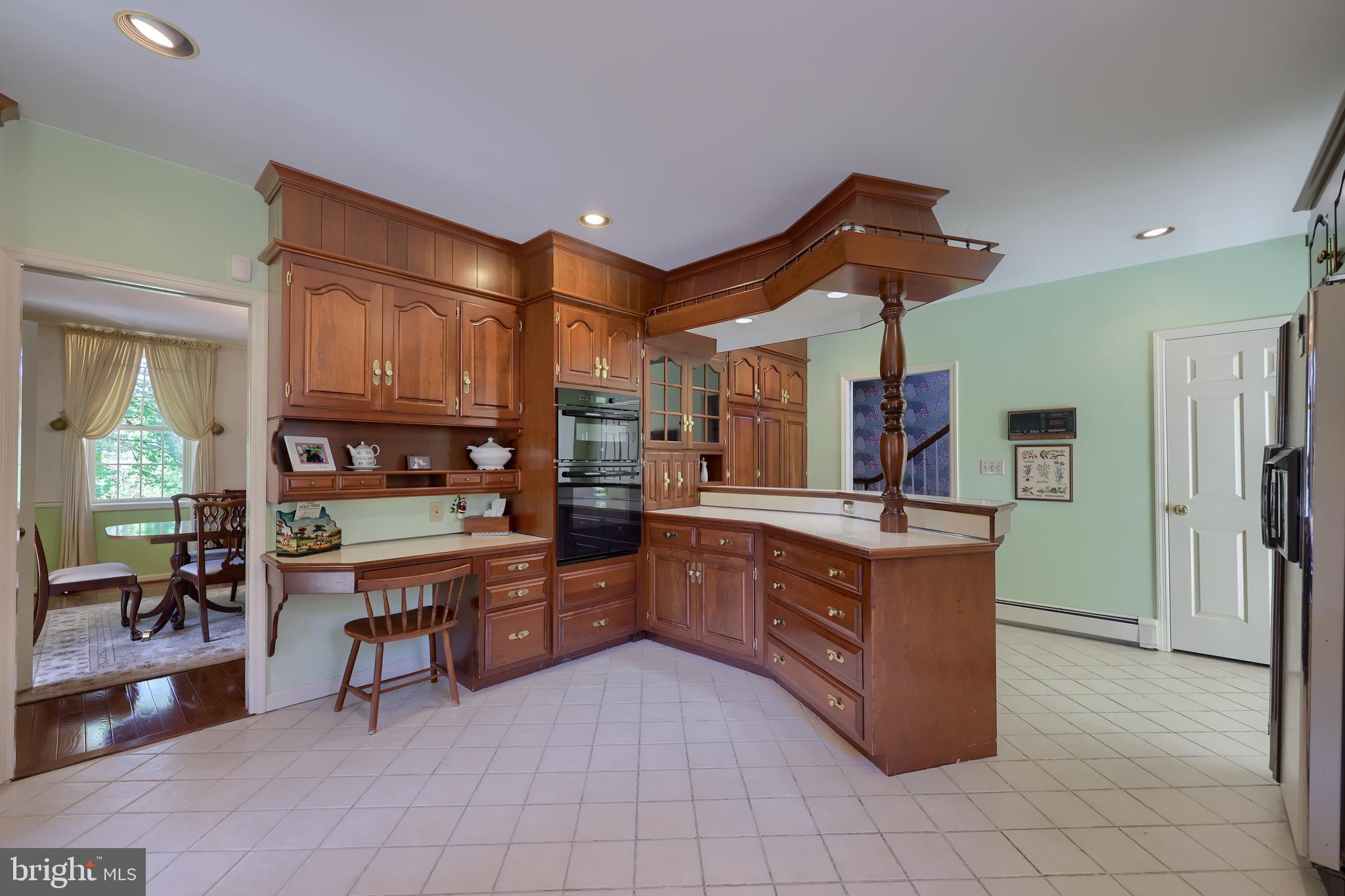 STONEHENGE - Residential