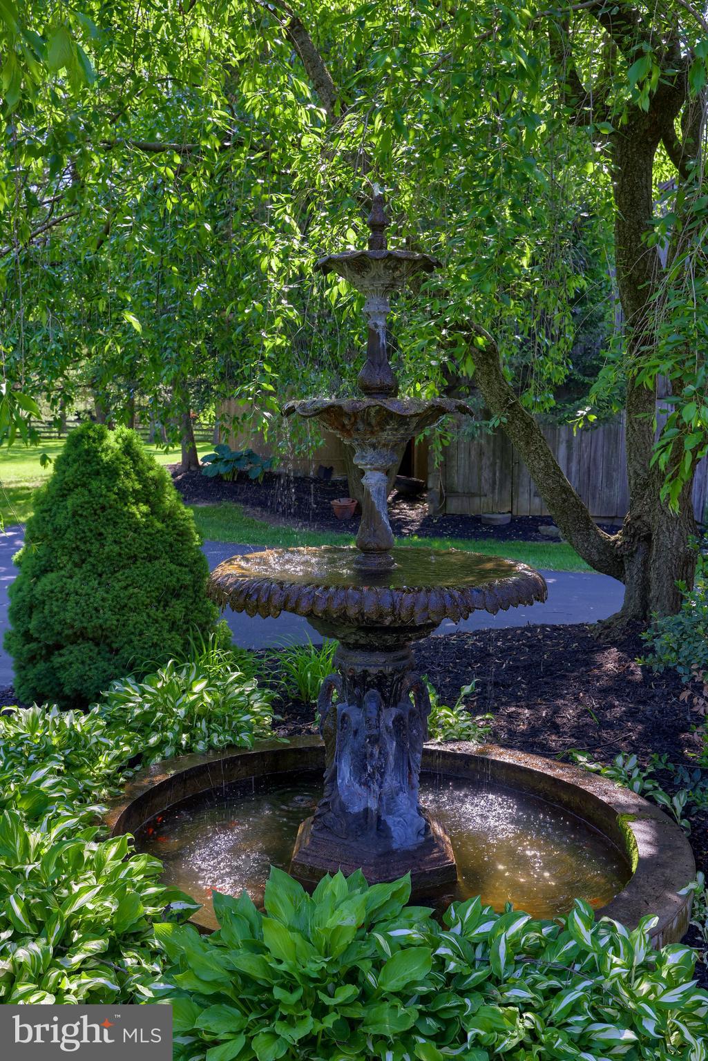 STONEHENGE - Residential