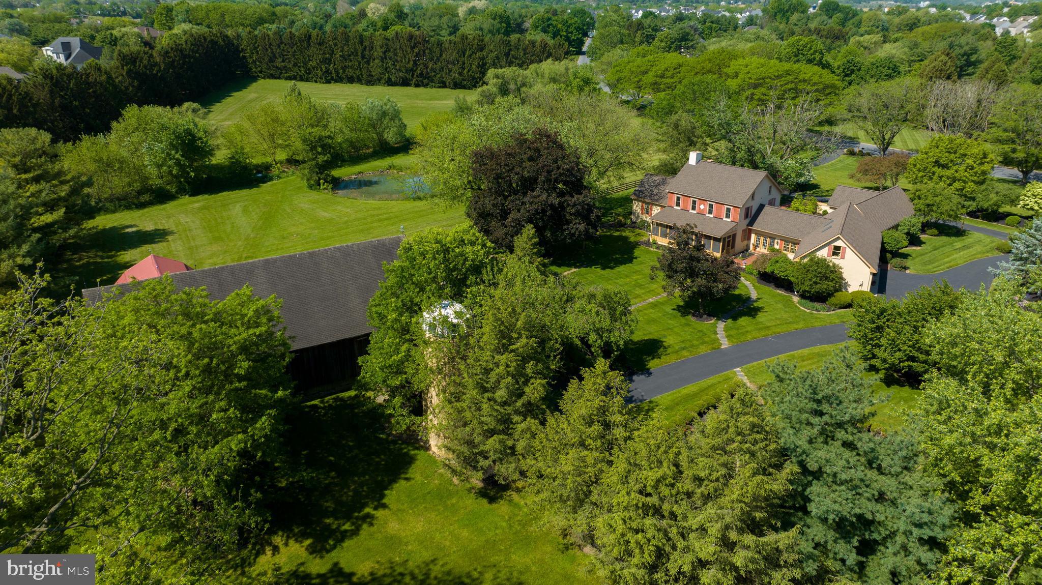 STONEHENGE - Residential