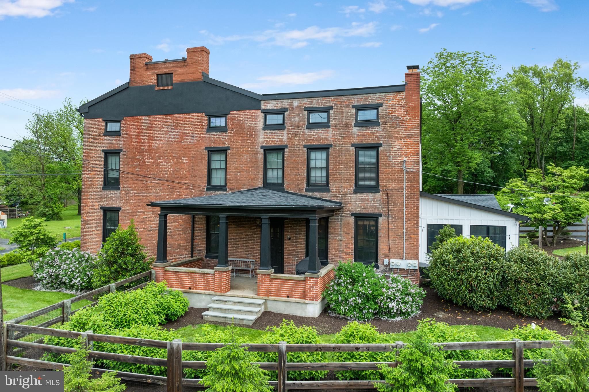 2406 UPPER RIDGE ROAD 1