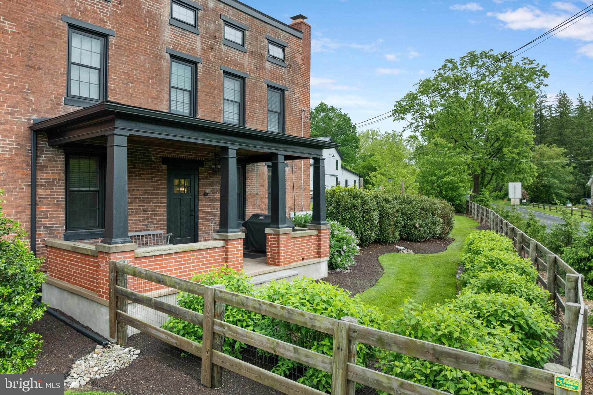 2406 UPPER RIDGE ROAD 1