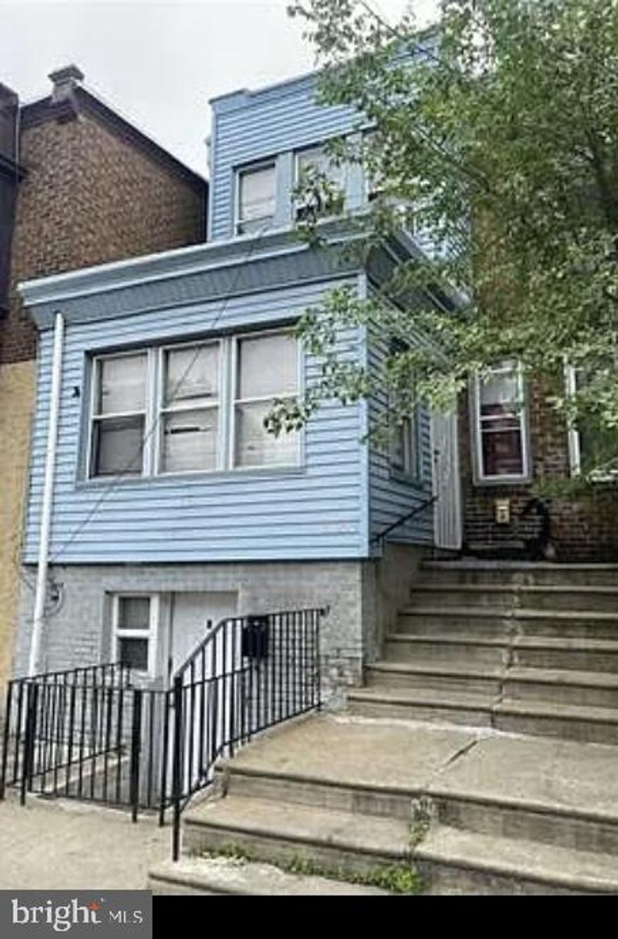 Well maintained Duplex Unit A 1st & 2nd floors have hardwood floors throughout.  2nd floor has 3-bedroom 1 bath. Your lower-level 1st floor has Living room, Dining and Kitchen area. Both units have their own laundry area.

Unit B is a Studio Apartment tiled flooring throughout Great Room in the front, Kitchen, laundry and Bath.

Must see great location won't last...