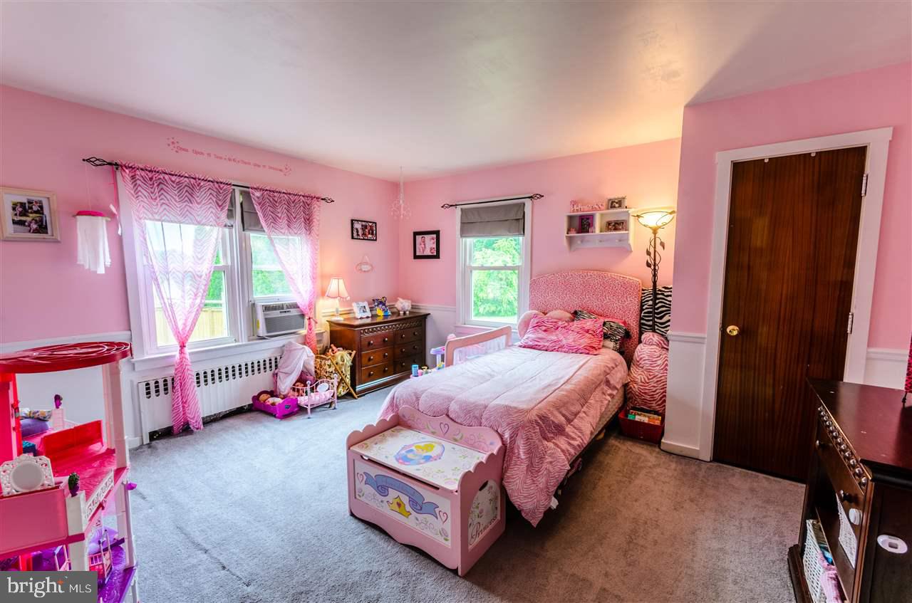 HIGHLAND AVENUE - Residential