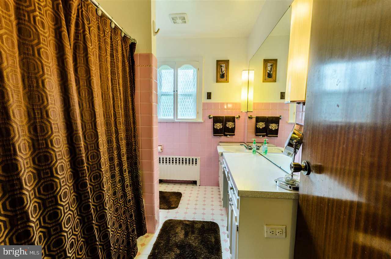HIGHLAND AVENUE - Residential