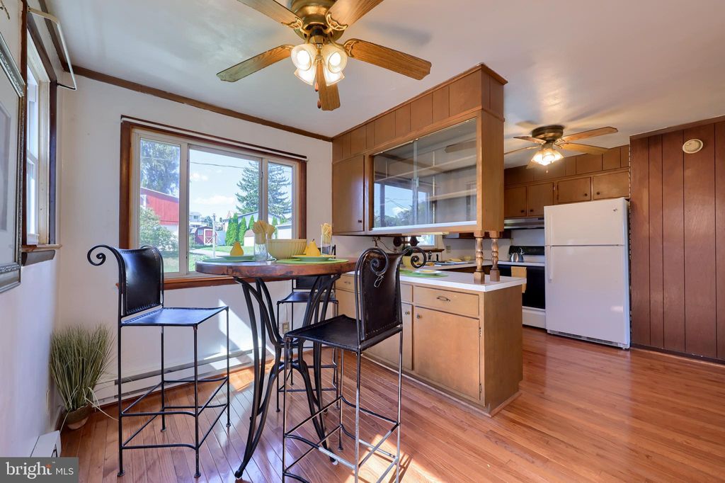 Photo of 213 WECAF RD, NEW HOLLAND, PA 17557 (MLS # PALA2040528)