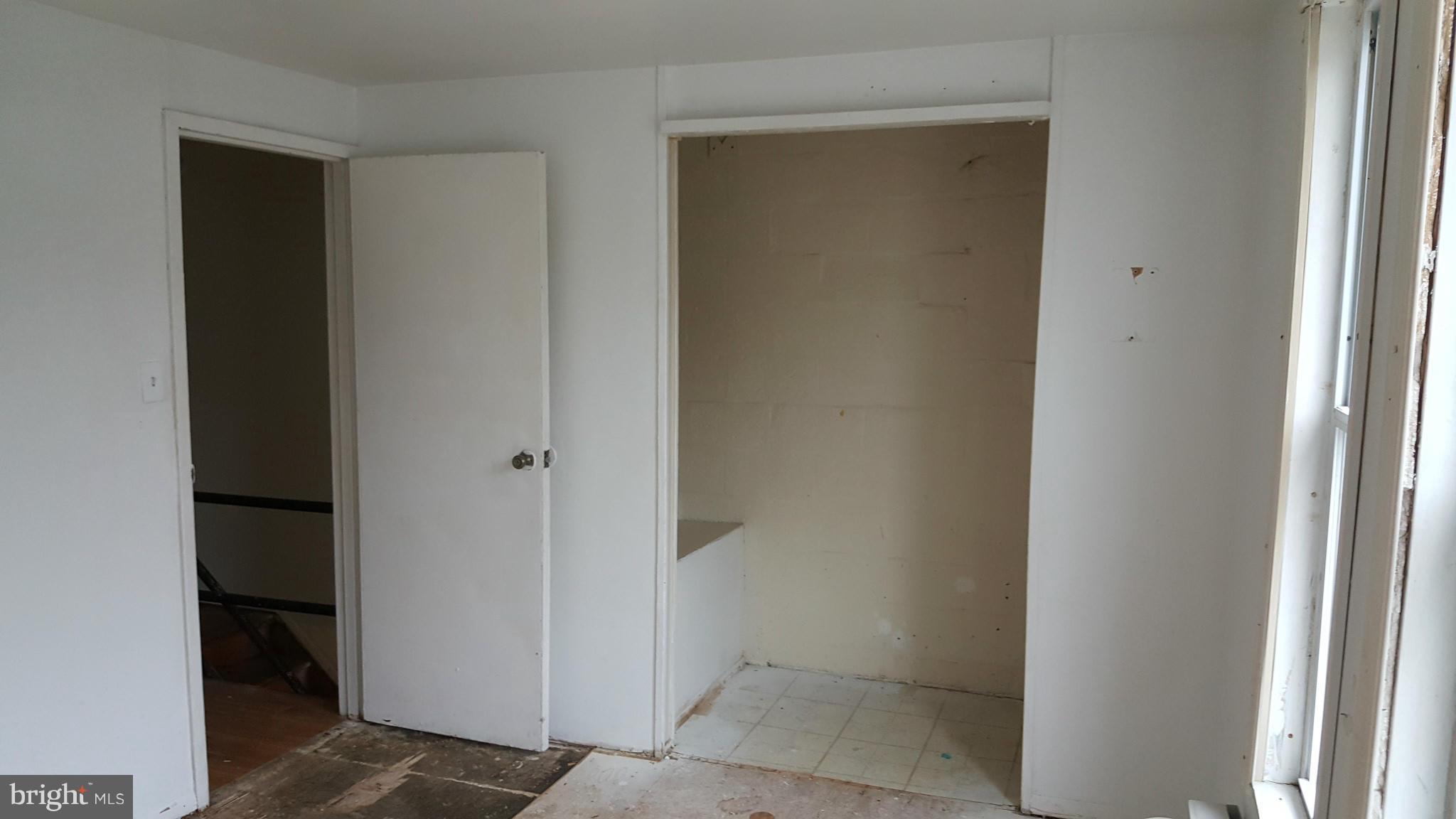 RIVERVIEW - Residential