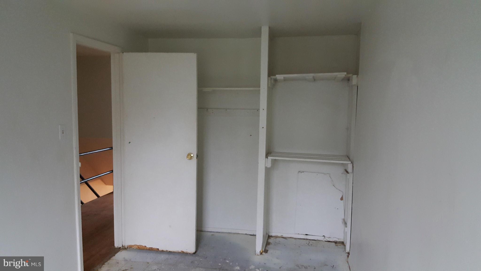 RIVERVIEW - Residential