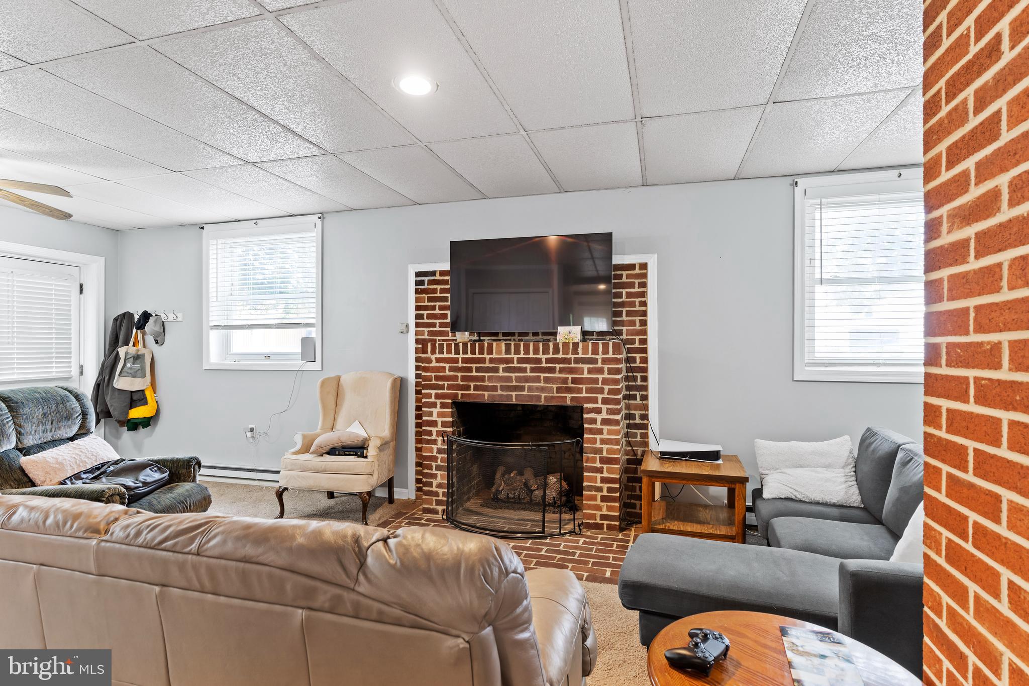 670-672 W LOUTHER STREET