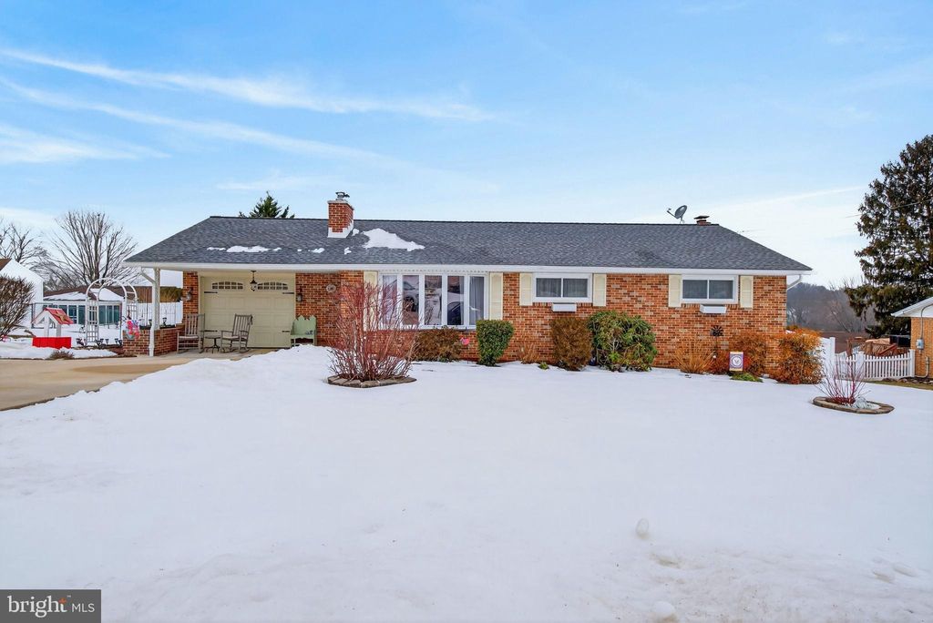 Photo of 18 Woodland Drive, YORK, PA 17407 (MLS # PAYK2097964)