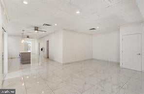 1880 W MARKET STREET