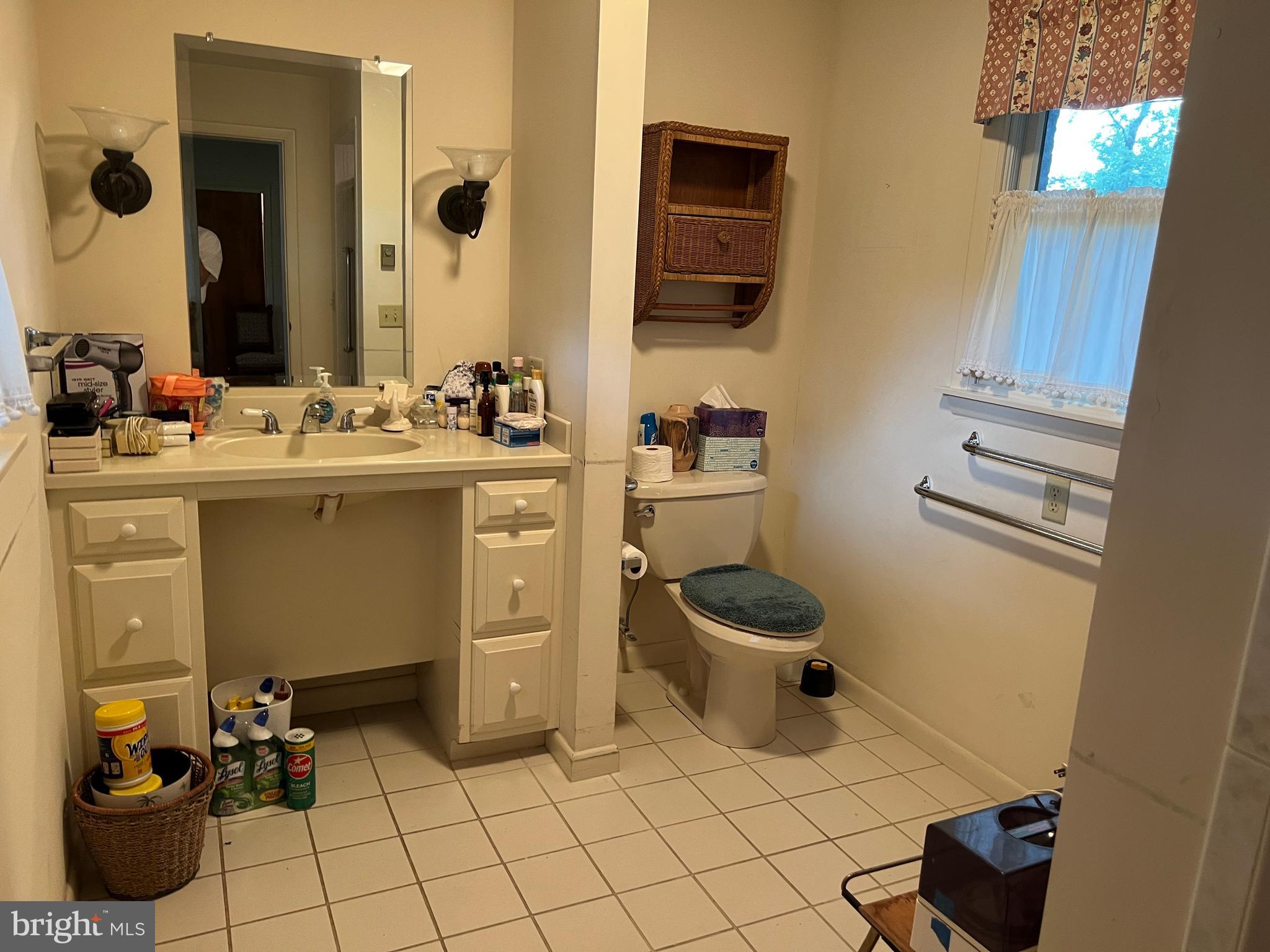 FOUNTAIN HEAD - Residential