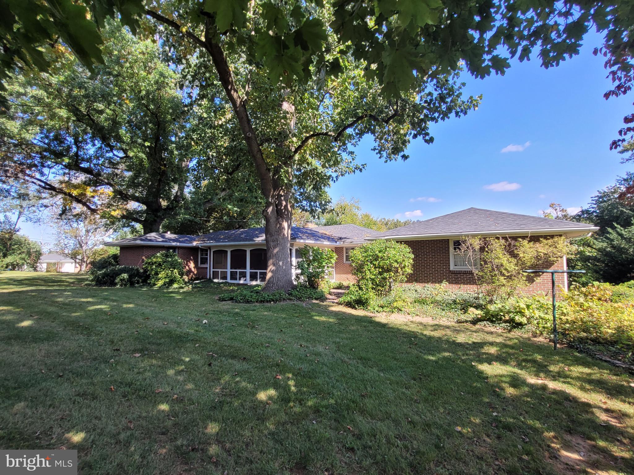 FOUNTAIN HEAD - Residential