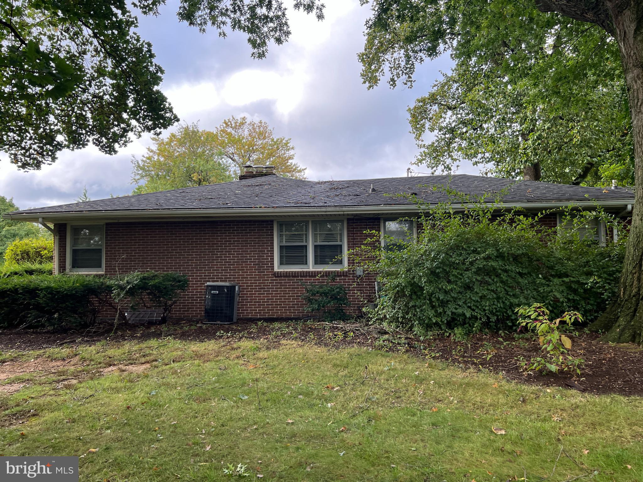 FOUNTAIN HEAD - Residential