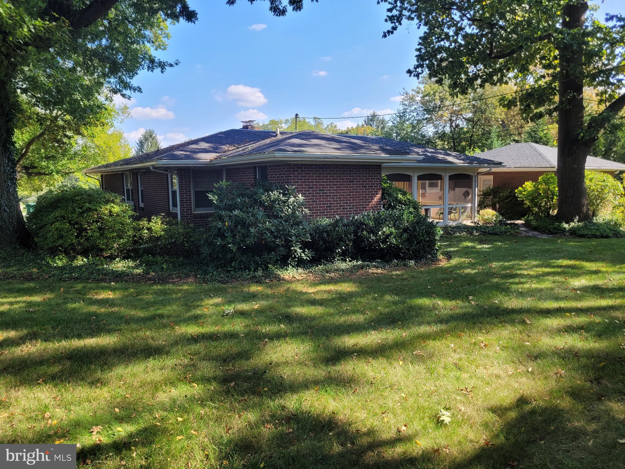 FOUNTAIN HEAD - Residential