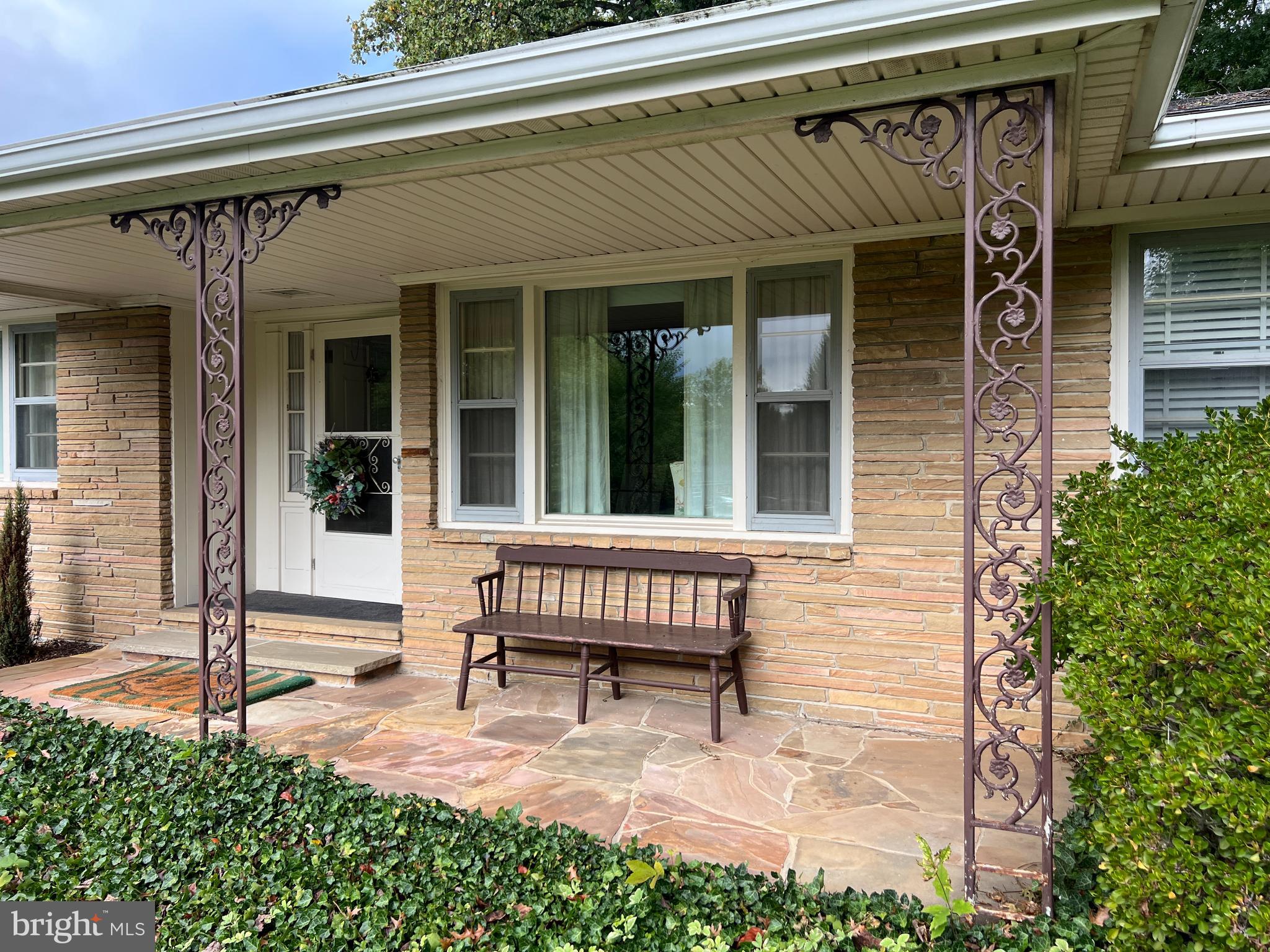 FOUNTAIN HEAD - Residential