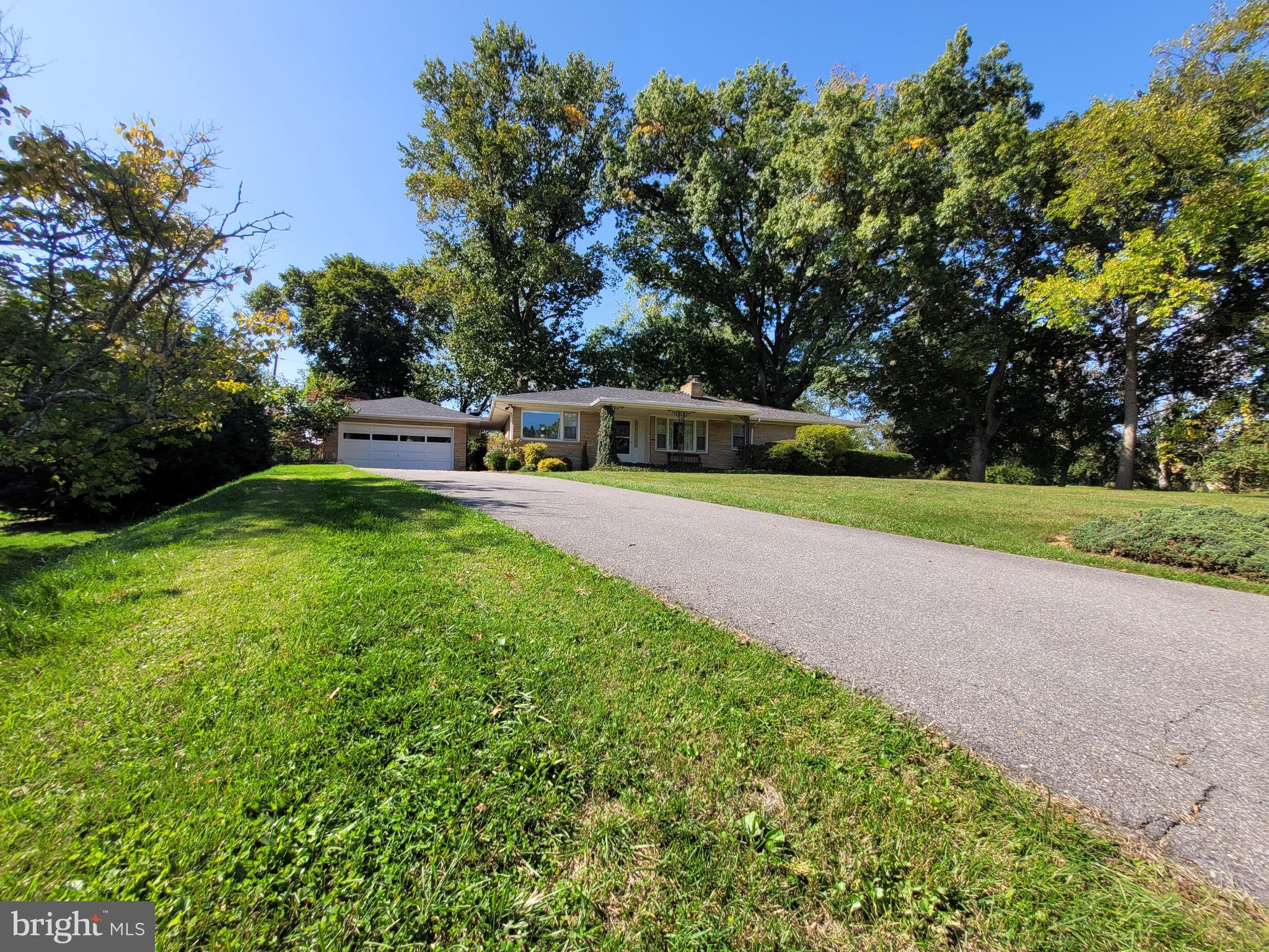 FOUNTAIN HEAD - Residential