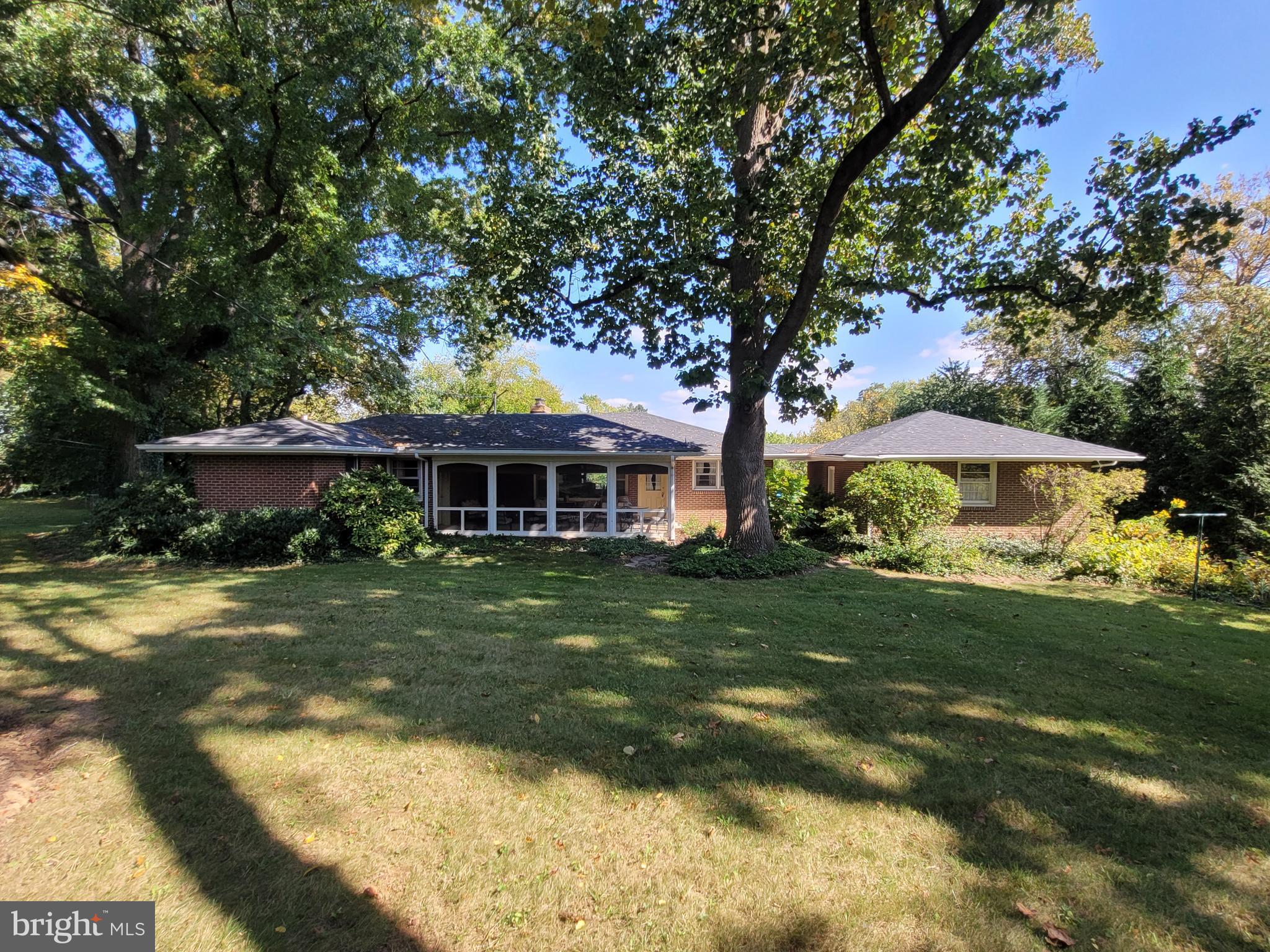 FOUNTAIN HEAD - Residential