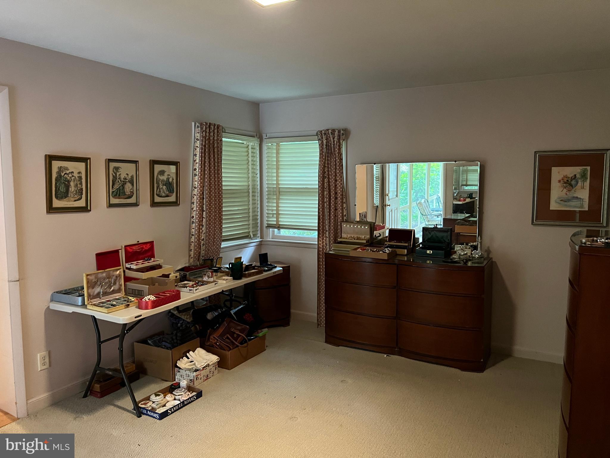 FOUNTAIN HEAD - Residential