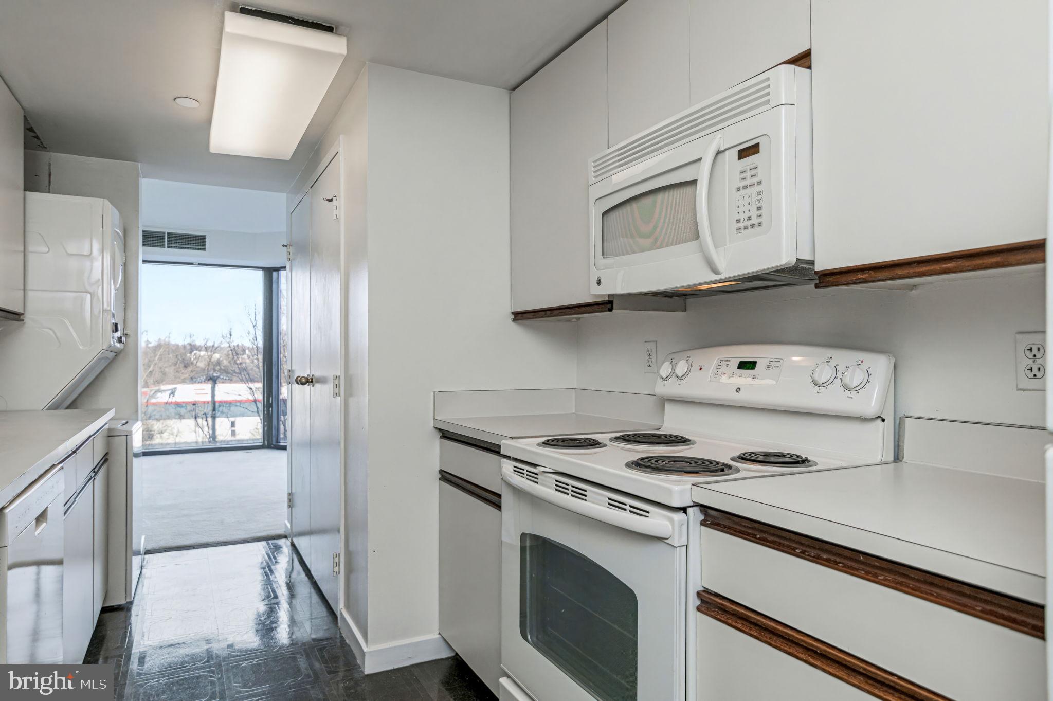 THE ATRIUM - Residential