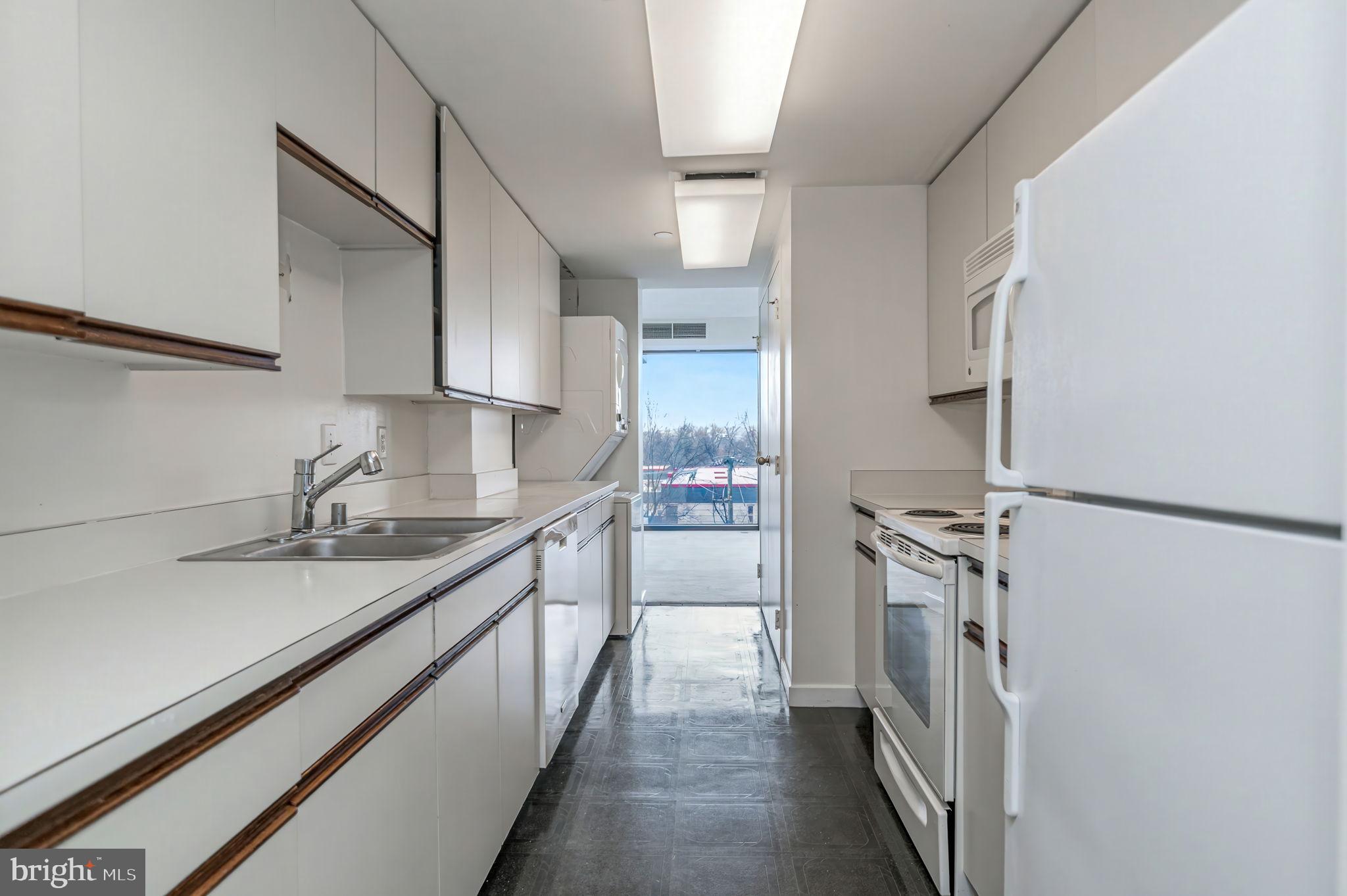 THE ATRIUM - Residential