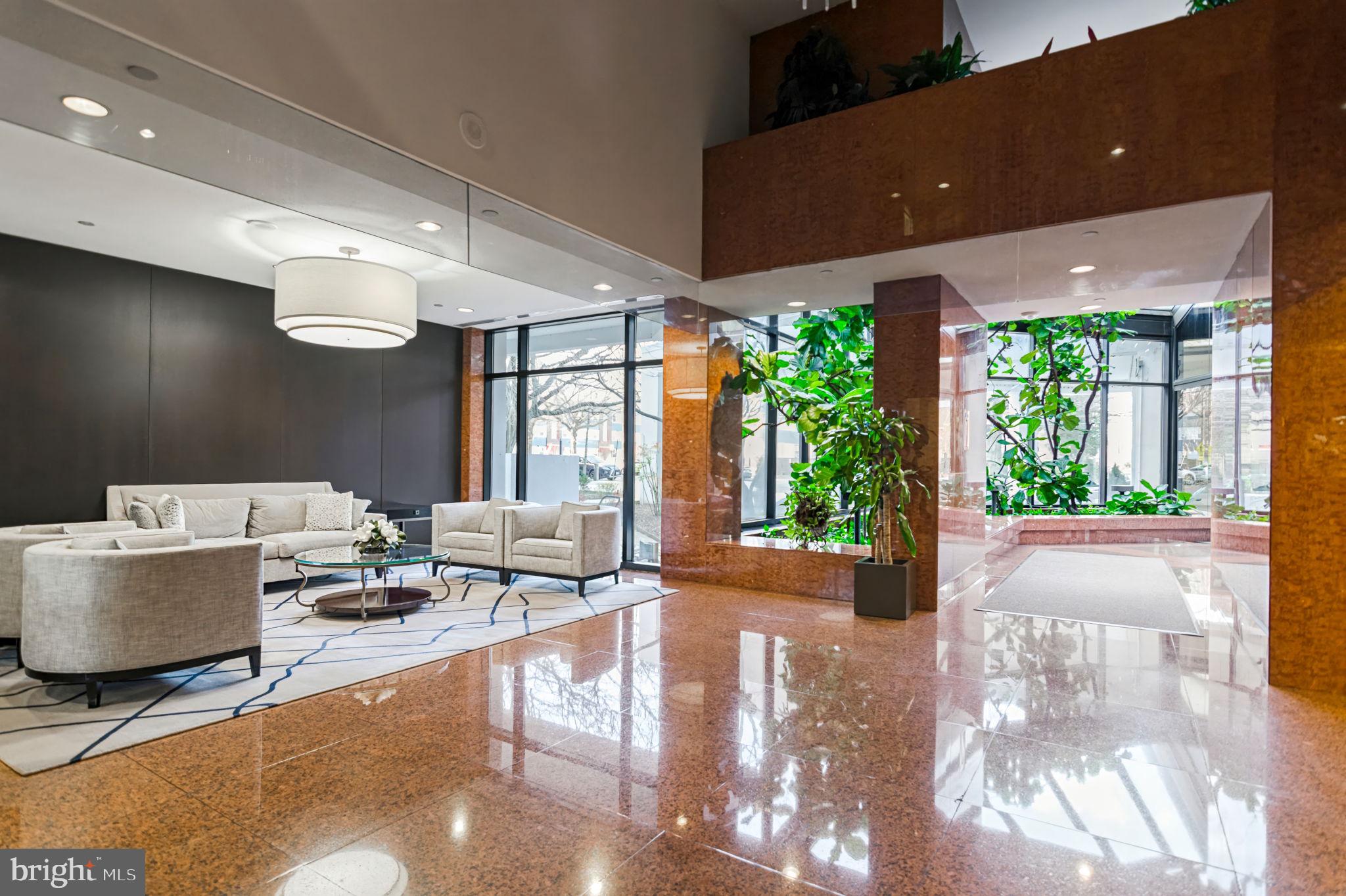 THE ATRIUM - Residential