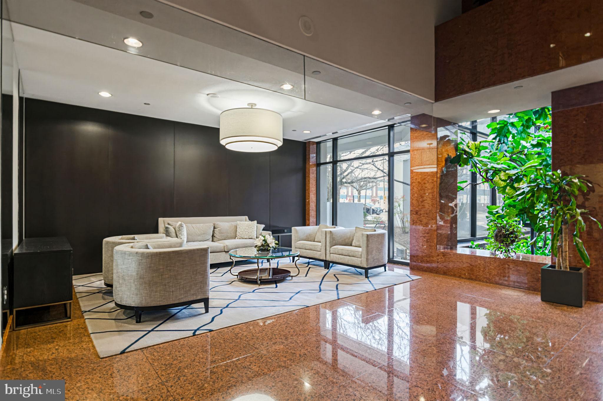 THE ATRIUM - Residential