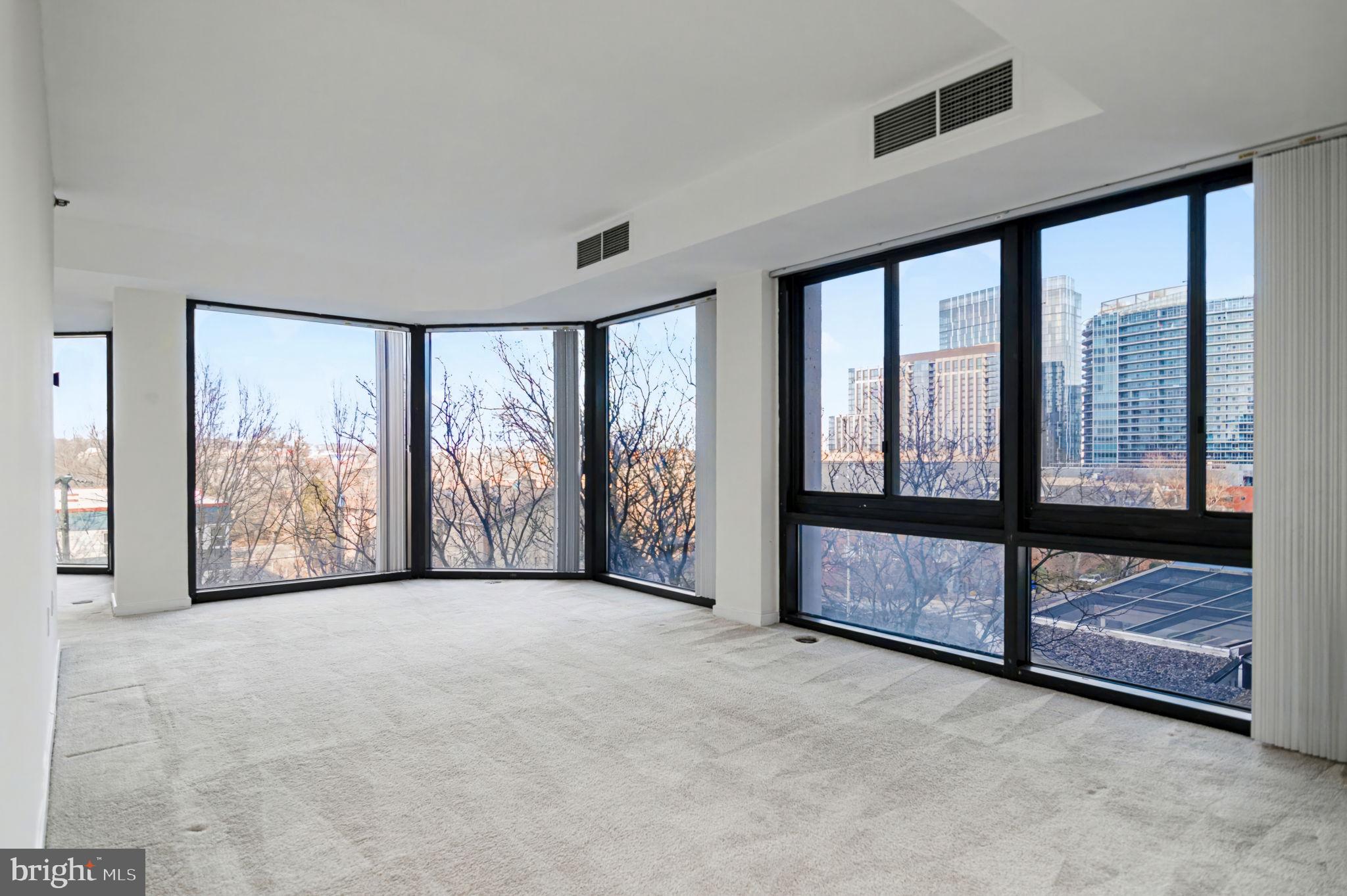 THE ATRIUM - Residential