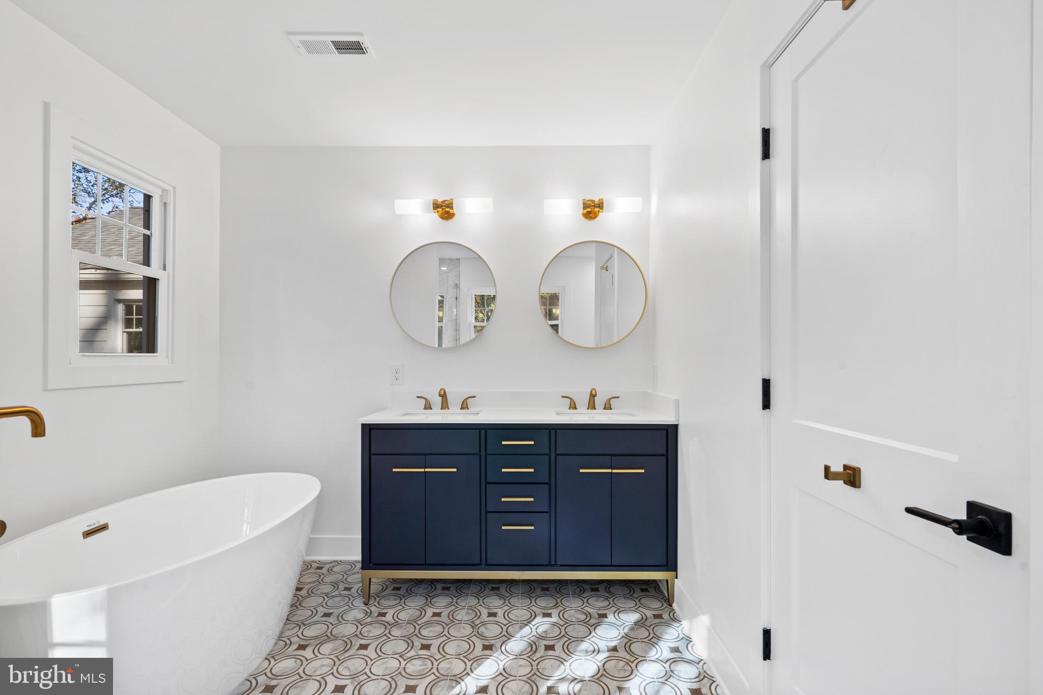 GLEN WOOD - Residential