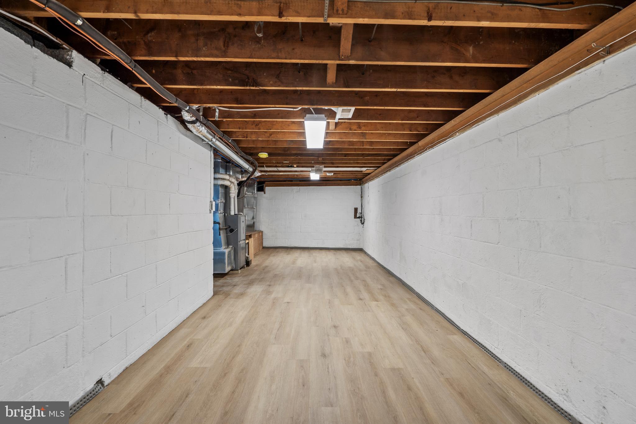 GLEN WOOD - Residential