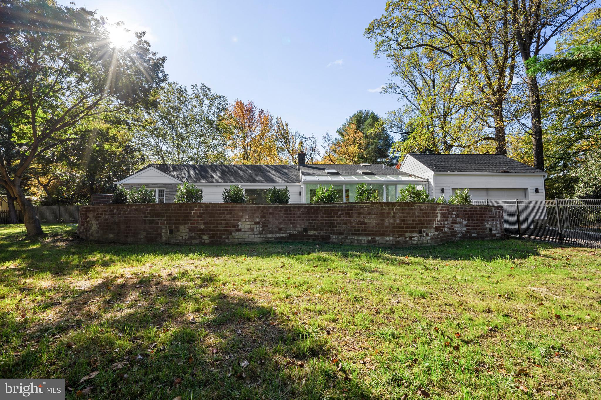 GLEN WOOD - Residential