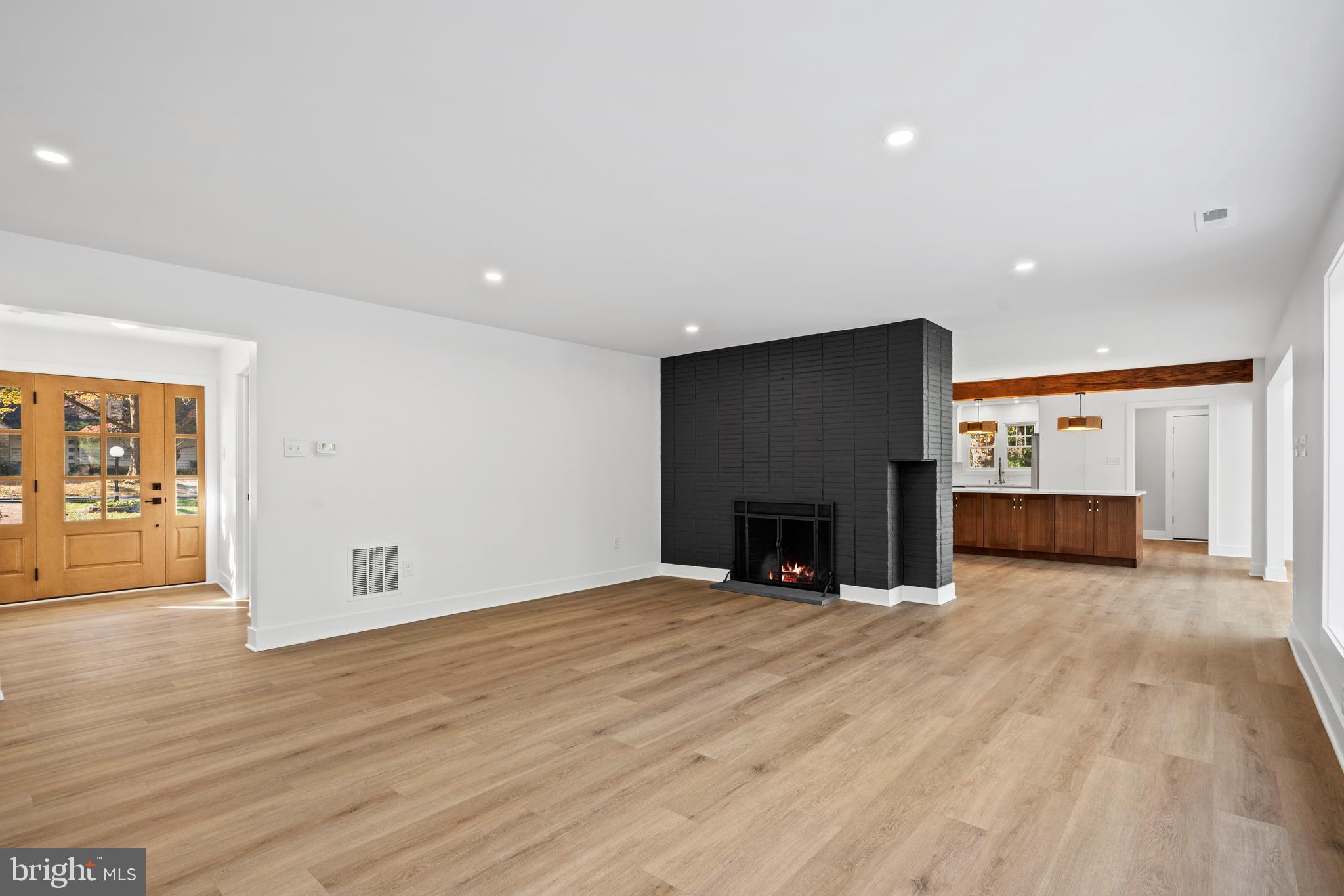 GLEN WOOD - Residential