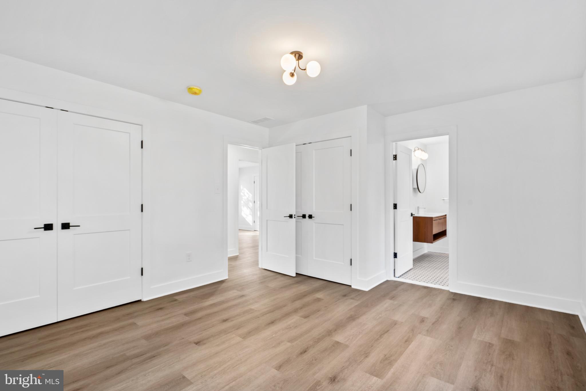 GLEN WOOD - Residential